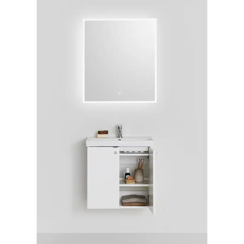 Möbelpaket Hafa Neat 550 med Luckor och Spegel Store Square LED