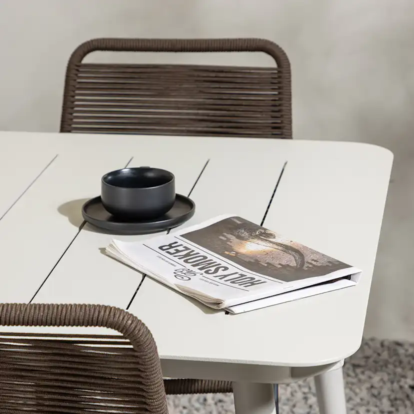 Matgrupp Venture Home Lina Bord med 6 Lindos Stolar
