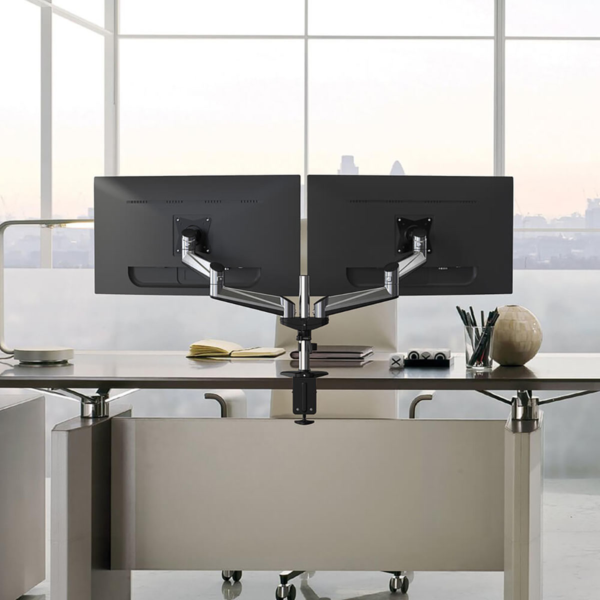 Monitor Arm Desire2 Duo Aluminium upp till 32"