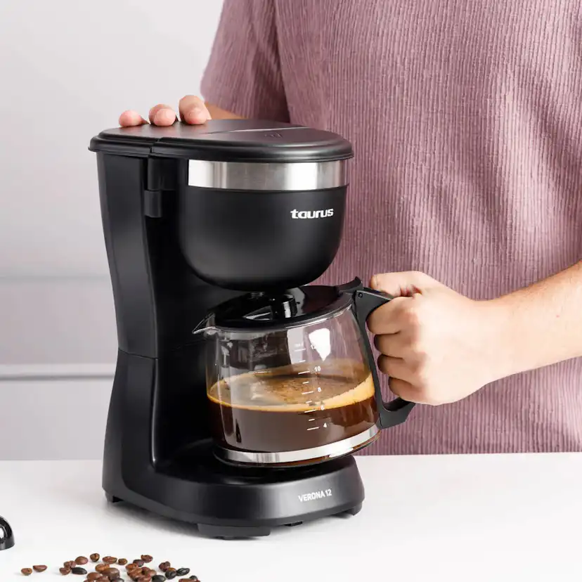 Kaffebryggare TAURUS Verona Kapacitet för 12 Koppar