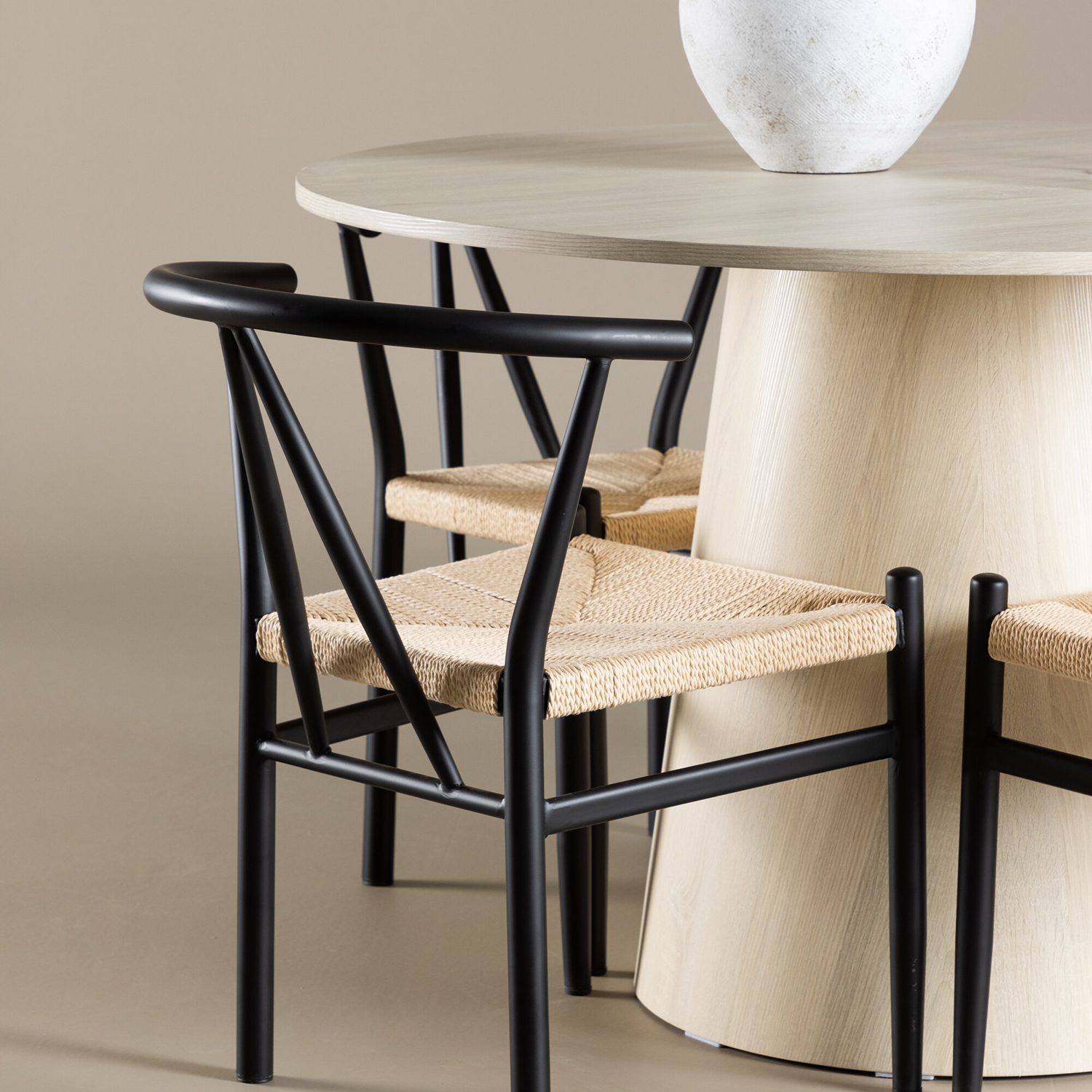 Matgrupp Venture Home Lanzo Ø120 med 4 st Alfons Stolar