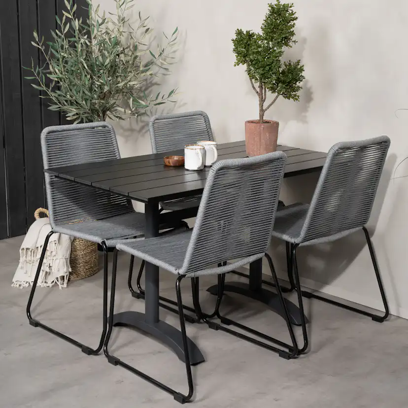 Matgrupp Venture Home Denver med 4 Lindos Stolar