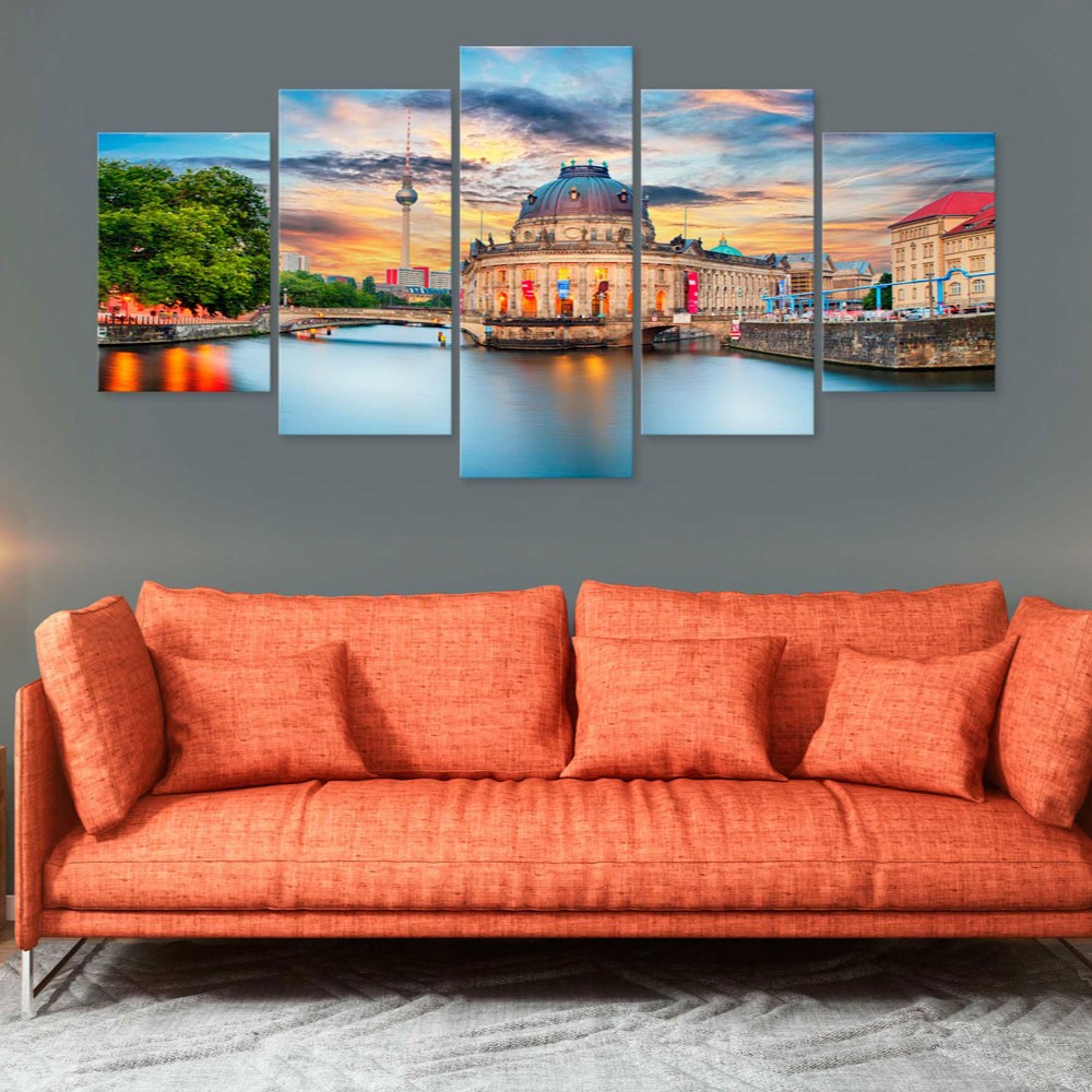 Tavla Arkiio Museum Island Berlin