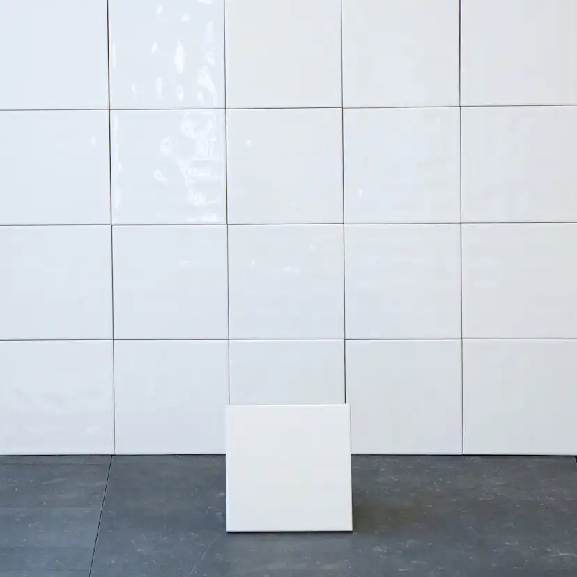 Kakel ArcTile Vit Vågig Blank 15X15 cm