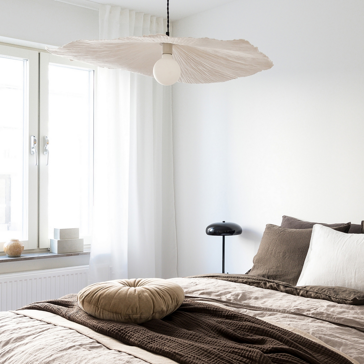 Taklampa Globen Lighting Tropez