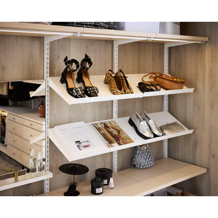 Lutande Hylla Elfa Décor+ B: 60