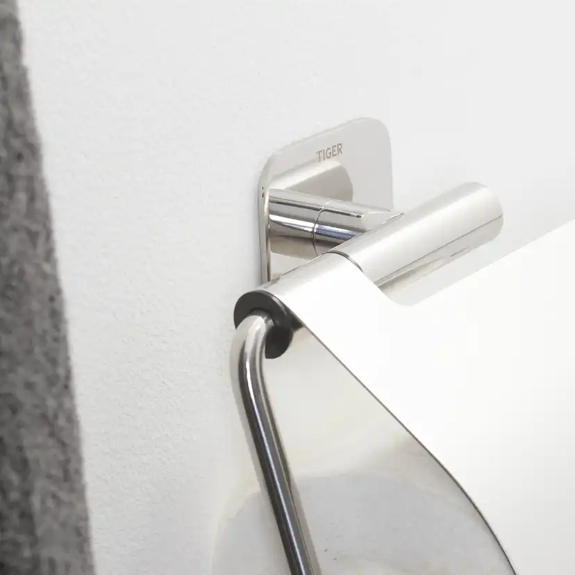 Toalettpappershållare Tiger Colar Med Lock