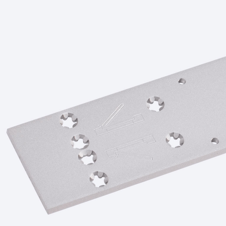 Monteringsplatta DormaKaba 8380 Silver F TS83