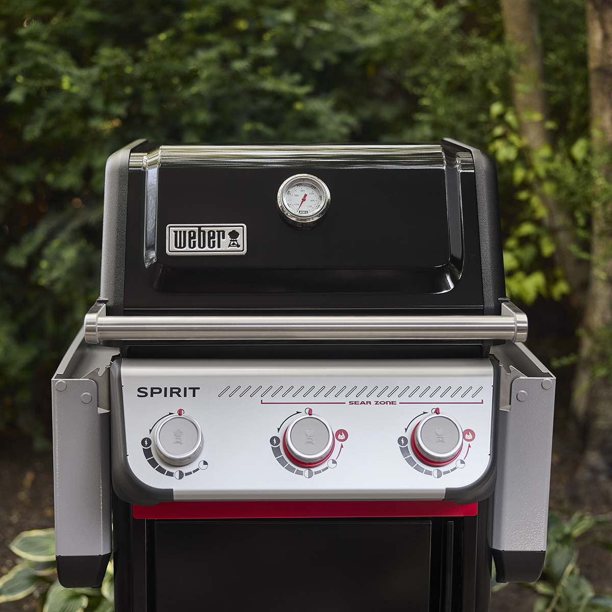 Gasolgrill Weber Spirit E-325 med 3 Brännare & Sear Zone