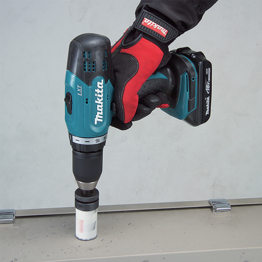 Borrskruvdragare Makita LXT DDF453SYE 18V med Batteri