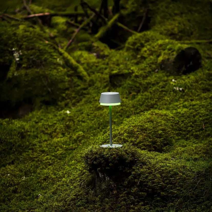 Bordslampa Gnosjö Konstsmide Lyon USB