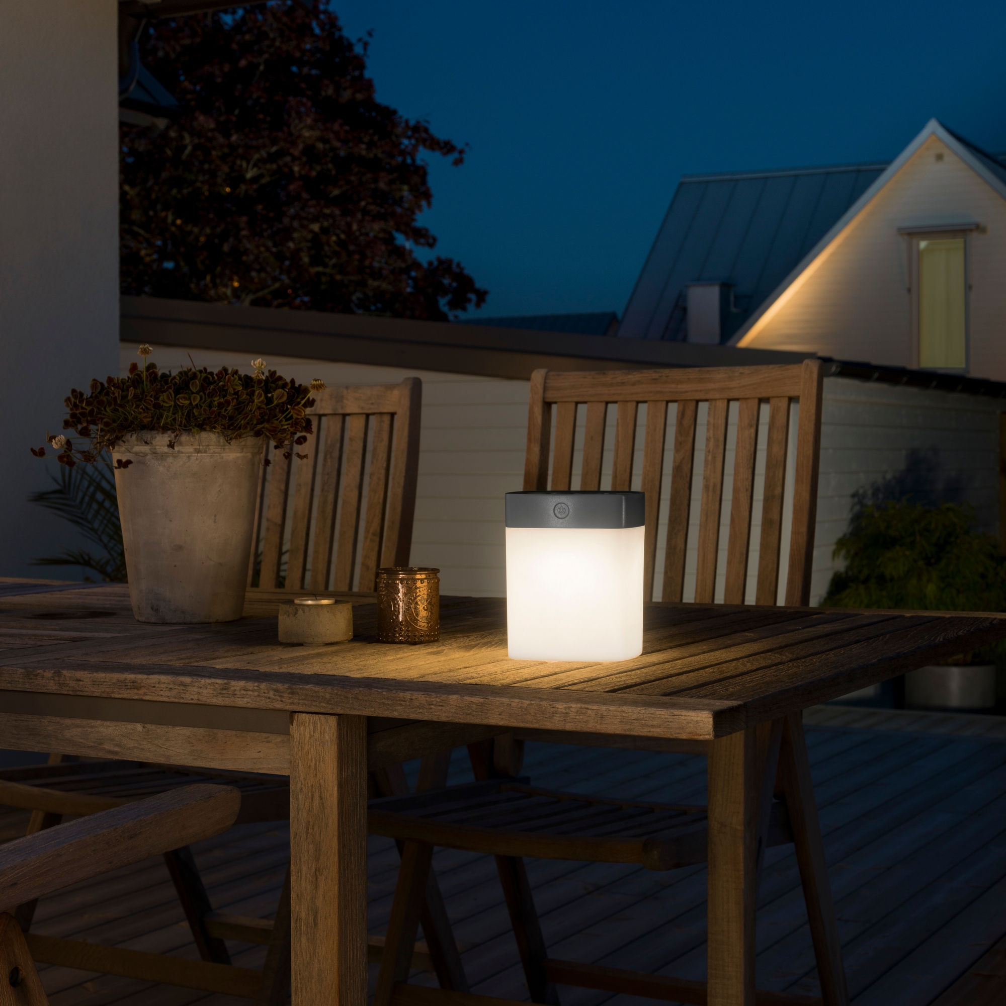 Solcellslampa Gnosjö Konstsmide Assisi Cylinder Kvadrat LED 1W