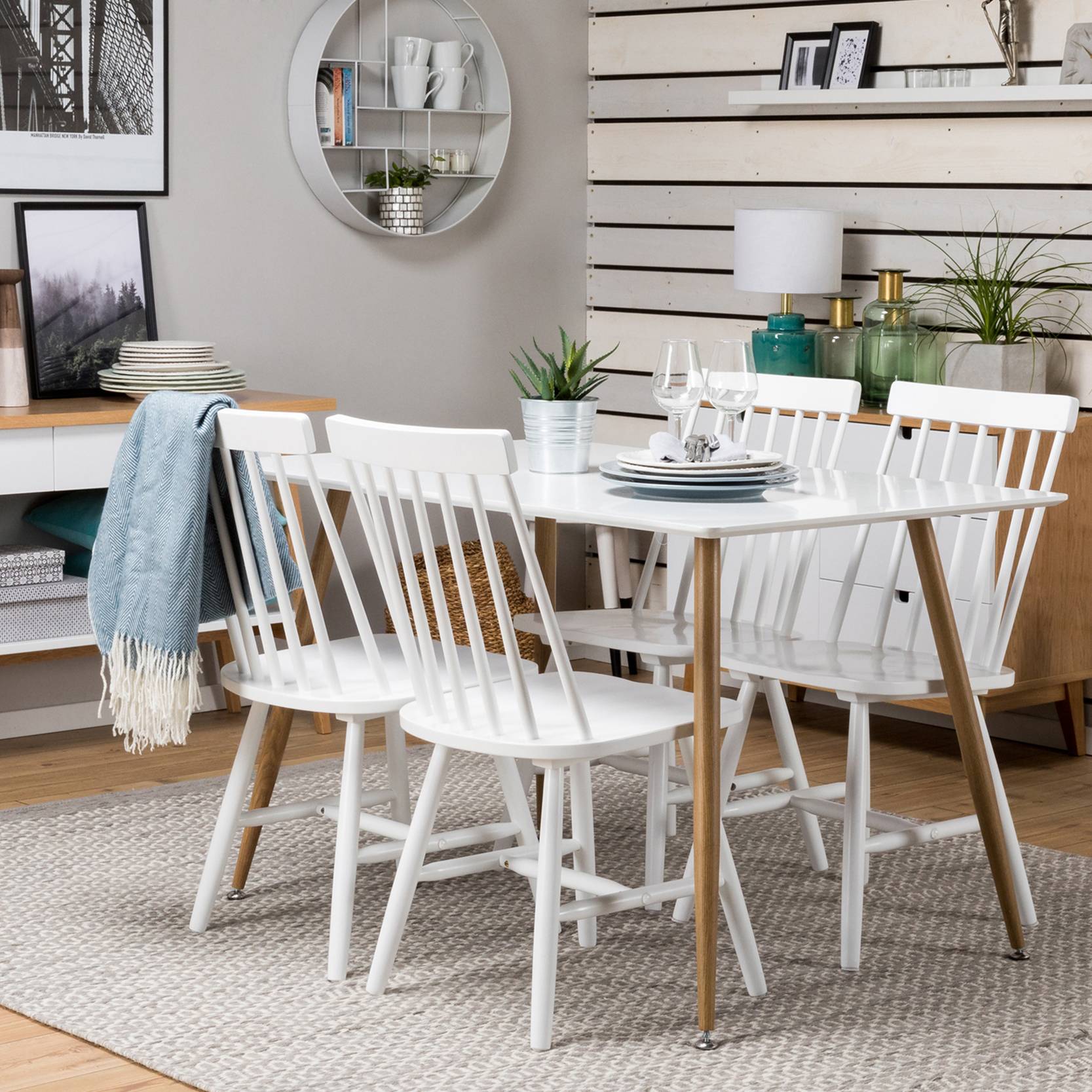 Matgrupp Basic Home Pontus Rektangulärt Matbord 120 cm med 4 Lowa Matstol