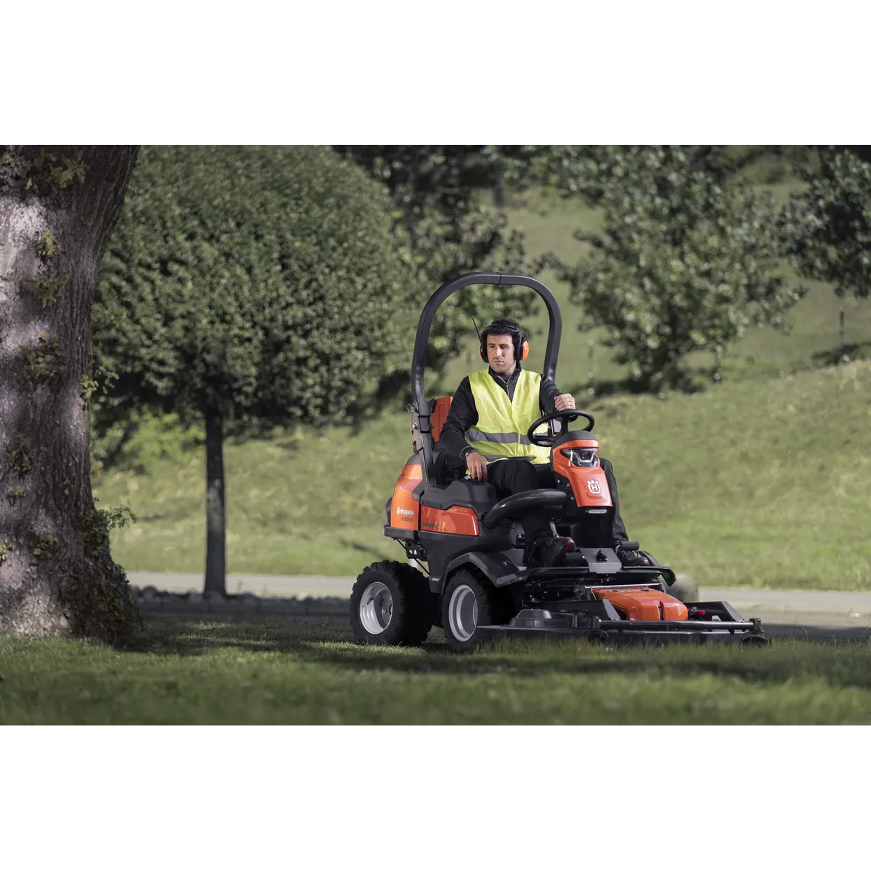 Åkgräsklippare Husqvarna Rider P 524X