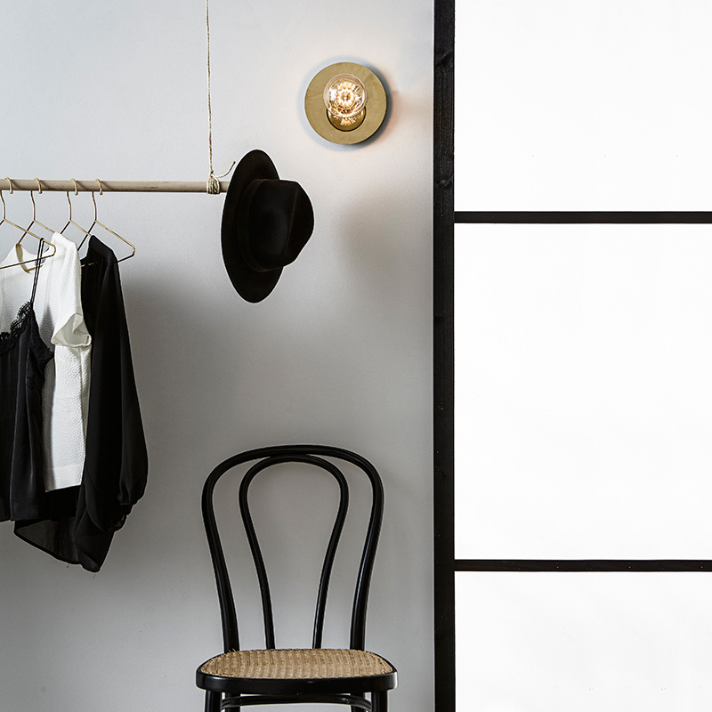 Vägglampa Markslöjd Disc