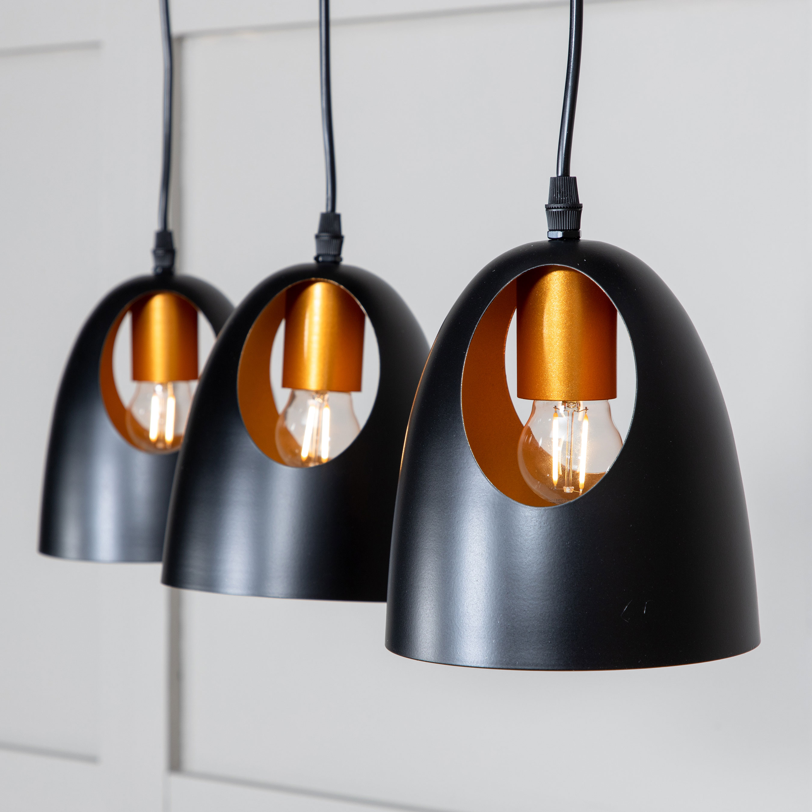 Taklampa Venture Home Emilio Rak 3L
