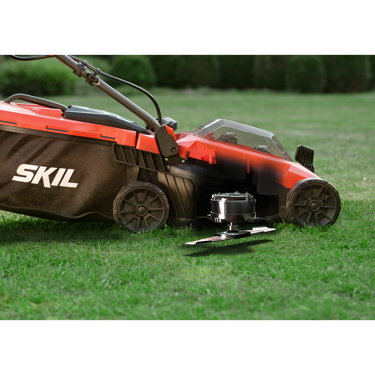 Gräsklippare SKIL 0130 CA Kolborstfri Batteridriven