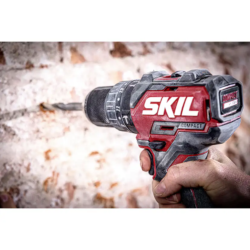 Slagborr/Skruvdragare SKIL 3075 CA Kompakt Kolborstfri Batteridriven