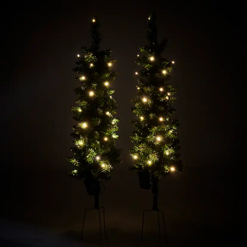 Plastgran Nordic Winter Julgransset med 2 st Granar med LED-Belysning och Jordspett Utomhus