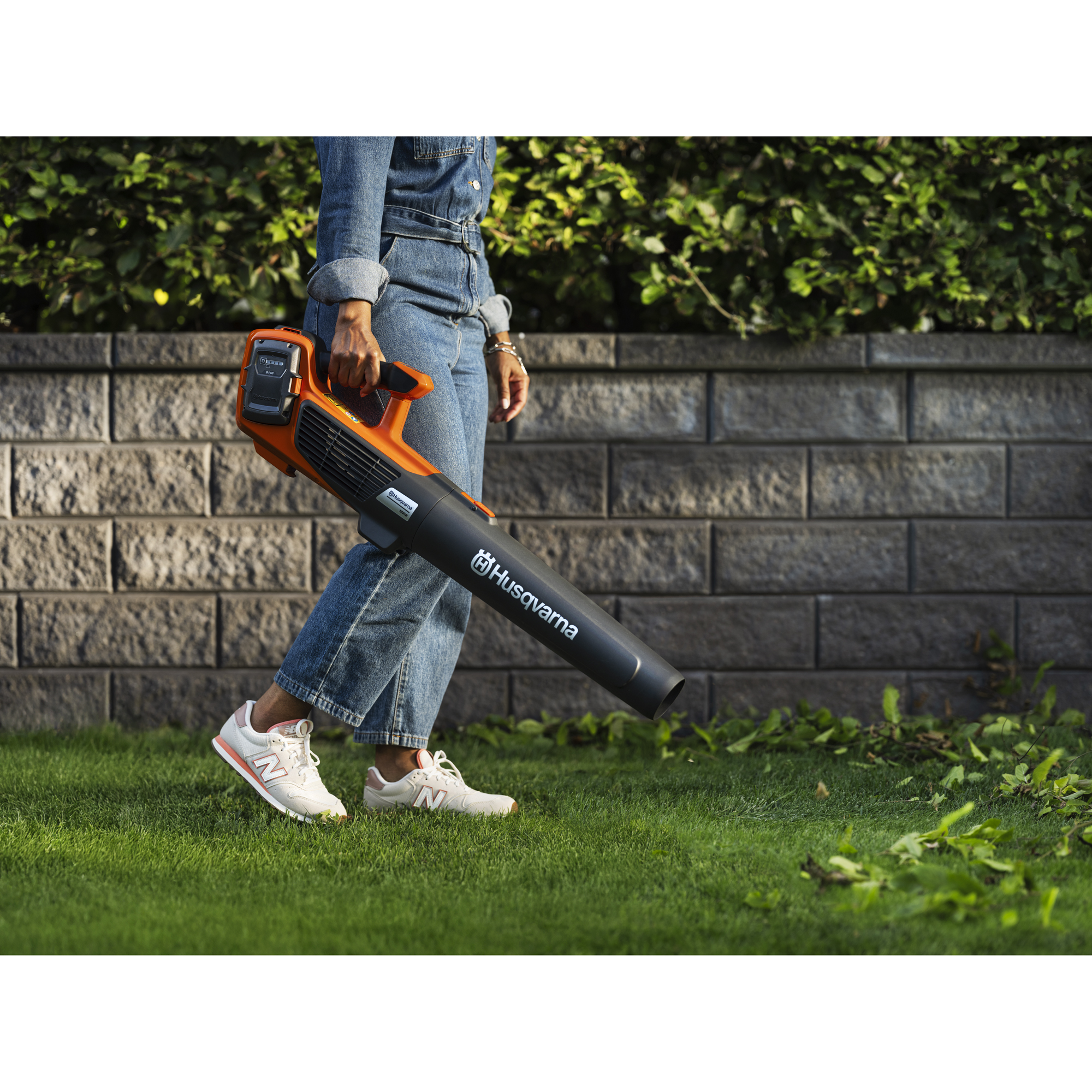 Lövblås Husqvarna 122iB Med Batteri & Laddare