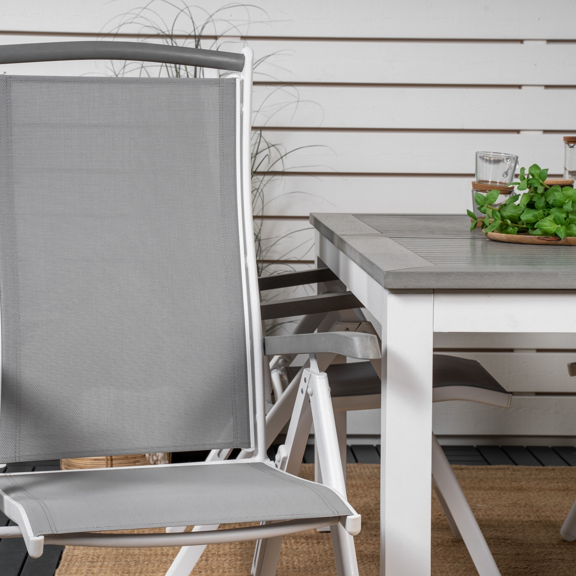 Albany Dining Table 152/210*90 - White Alu / Grey Aintwood+A Grå