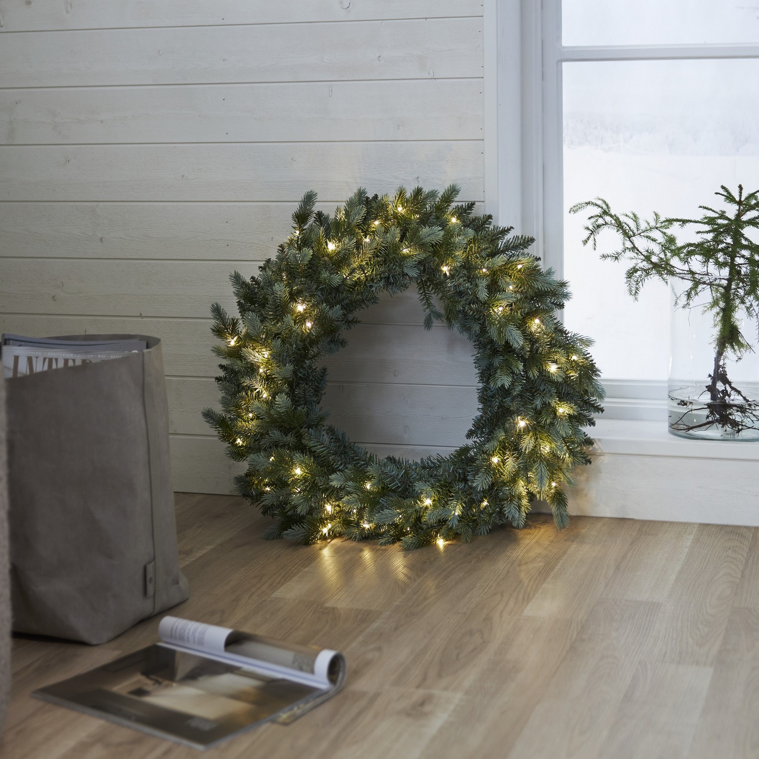 Krans Star Trading Greyland 80 cm LED-Ljuskrans