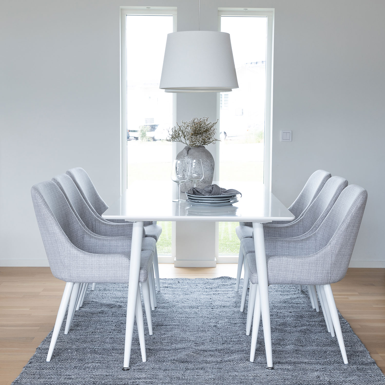 Matgrupp Venture Home Polar med 6 Plaza stolar