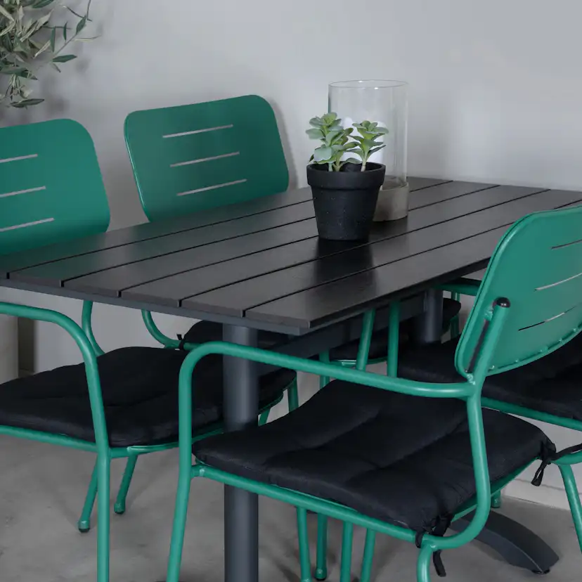 Matgrupp Venture Home Denver med 4 Nicke Stolar