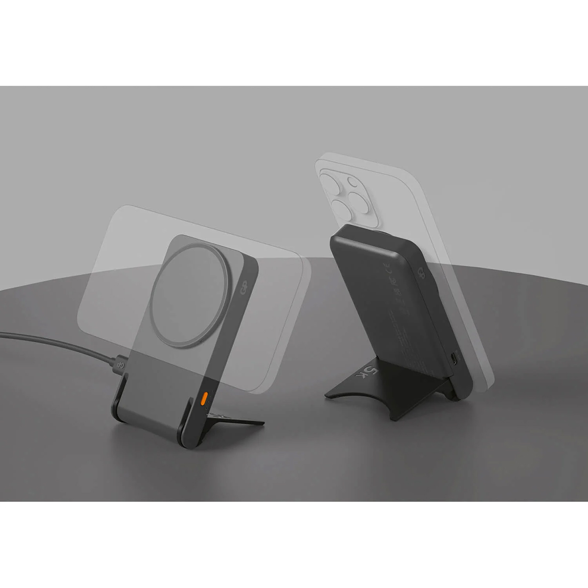 Powerbank GP Batteries Magnetic Safe 2-In-1 Trådlös 5000mAh med Stativ