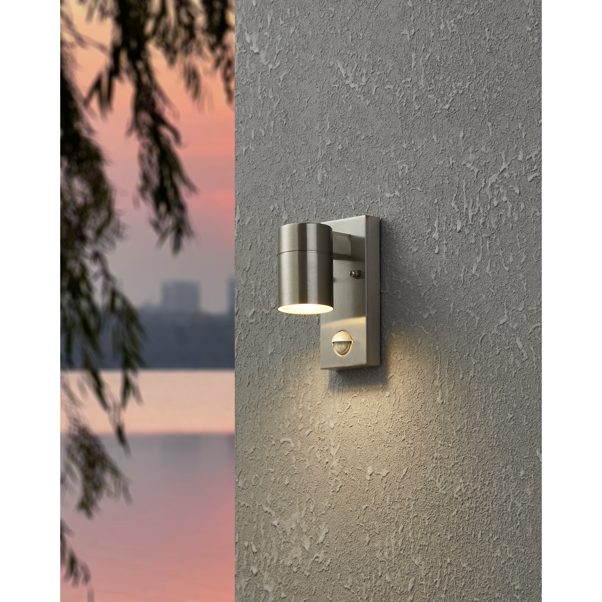 Vägglampa Utebelysning Eglo Riga 5 med Sensor