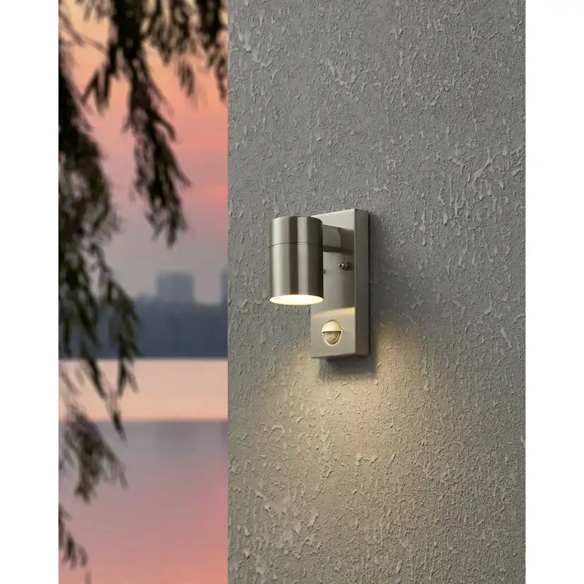 Vägglampa Utebelysning Eglo Riga 5 med Sensor