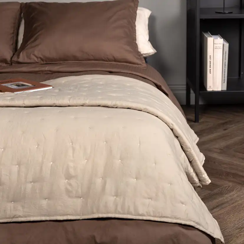 Sally Bedspread Microfiber - Beige / - 180*260 Beige, Mått: 260x180 cm
