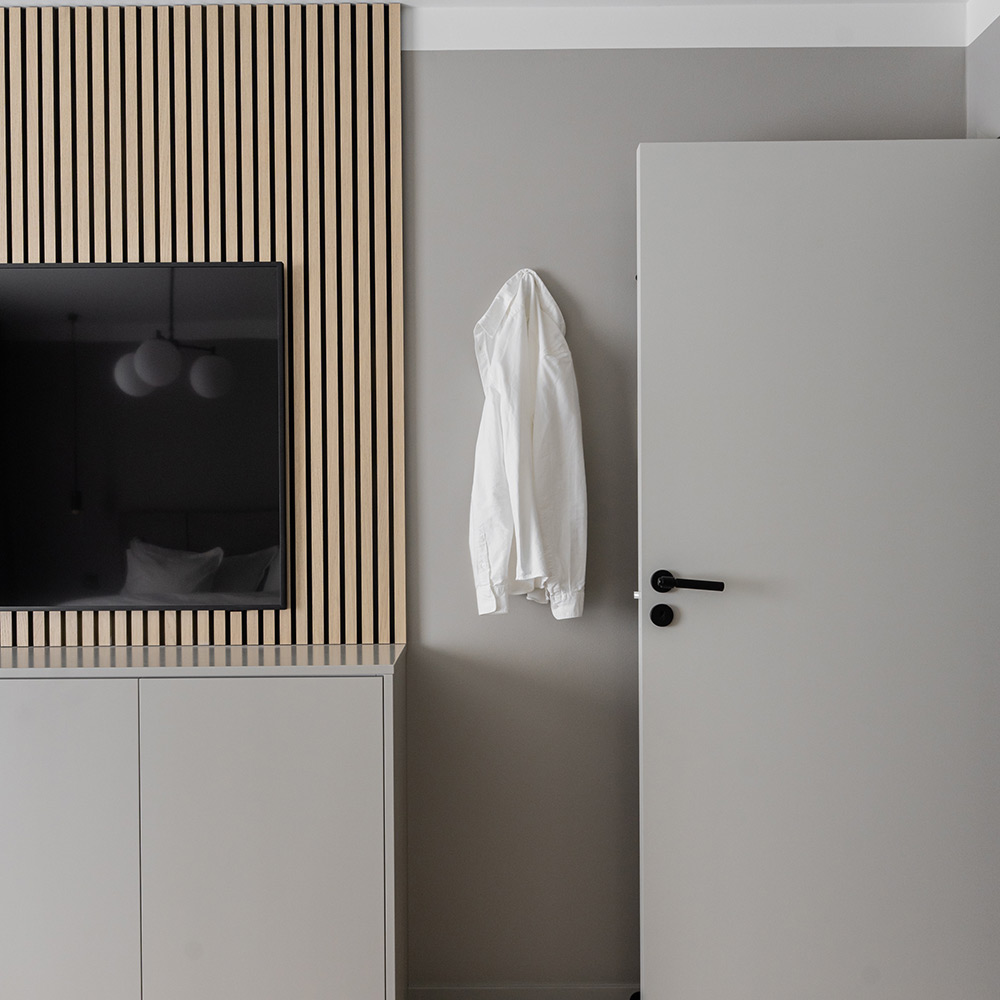 Akustikpanel Wood on wall Ek Vitlackad