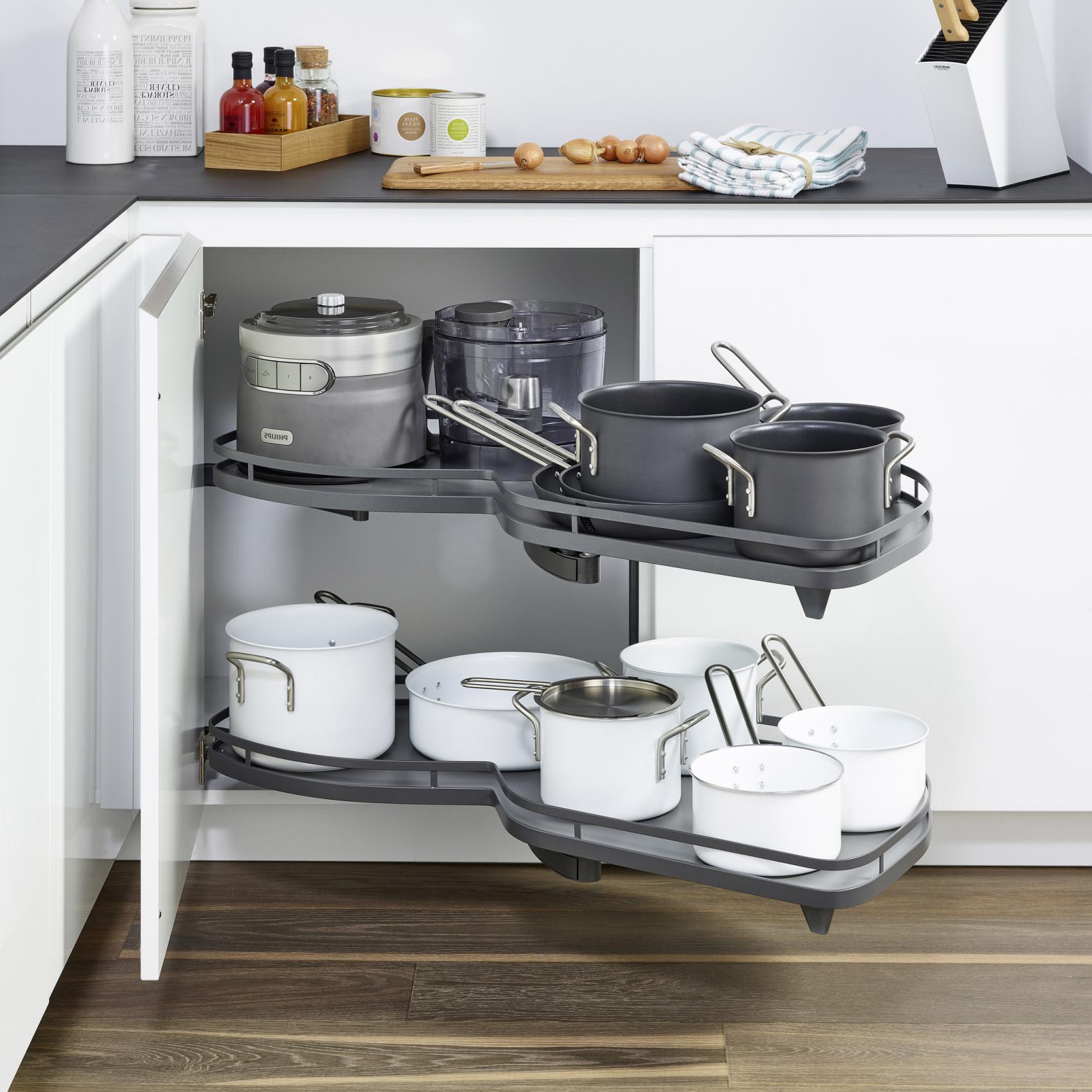 Hörnskåpsutdrag Theofils Kesseböhmer Lemans II Arena Plus Style