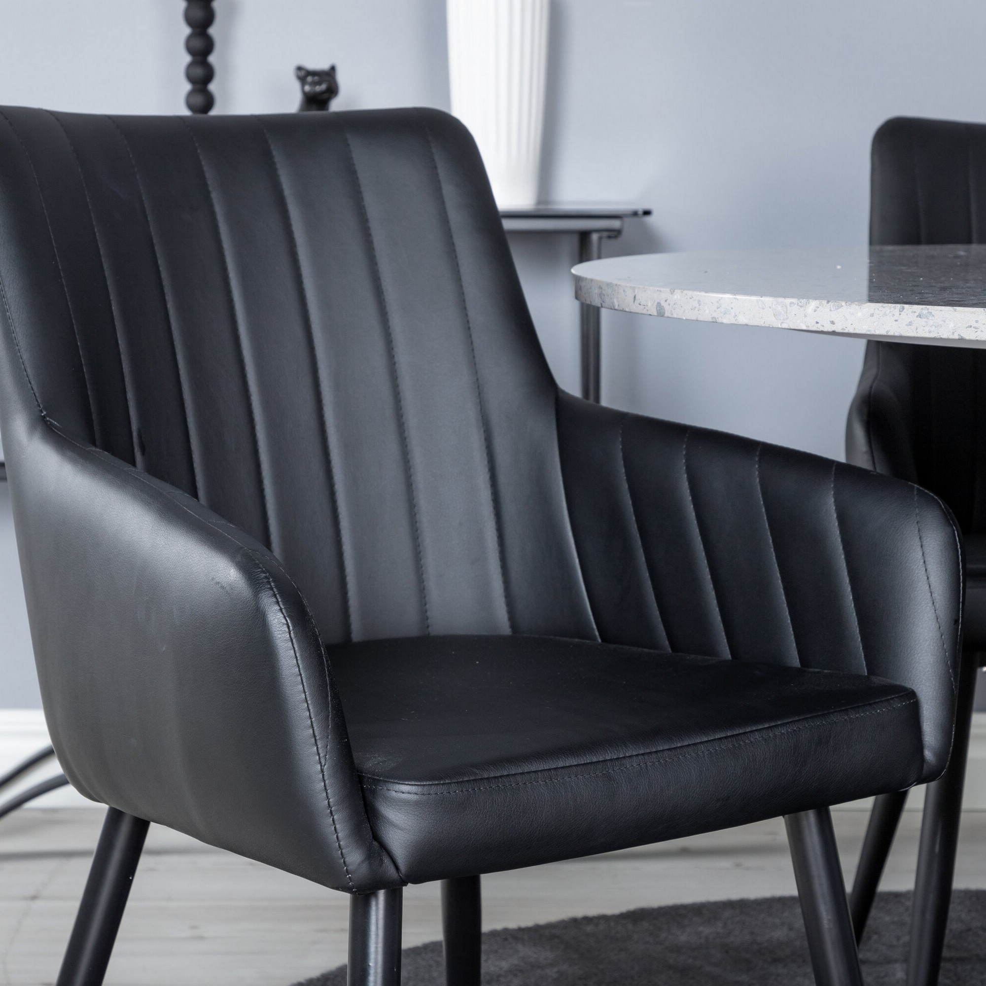 Matgrupp Venture Home Razzia med 4st Comfort Stolar