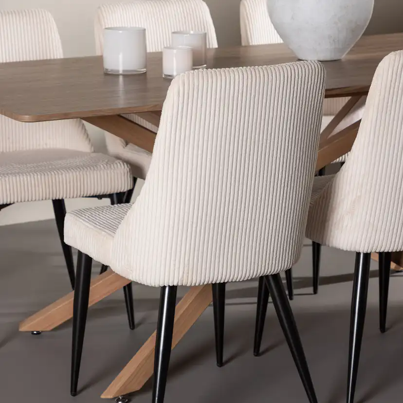 Matgrupp Venture Home Piazza 180 med 6 st Leone Stolar