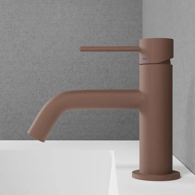 Tvättställspaket Solid SW1 Rust Tvättställ: Vit, Spegel: Vit, Blandare och Bottenventil: Rust