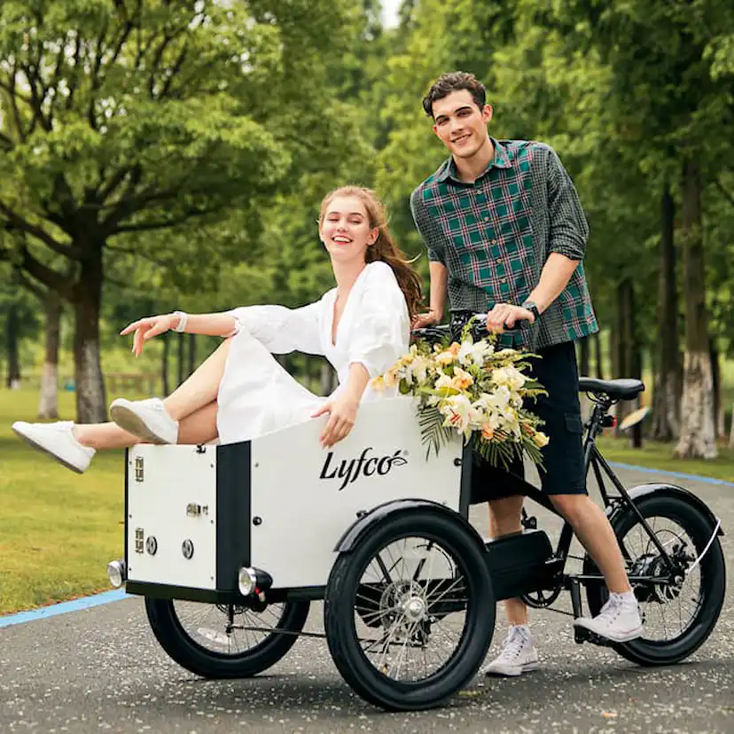 Elcykel Lyfco Cargobike med Öppningsbar låda - 17,5 Ah