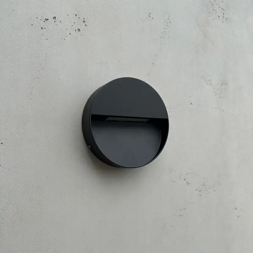 Fasadbelysning Dyberg Larsen Pluto