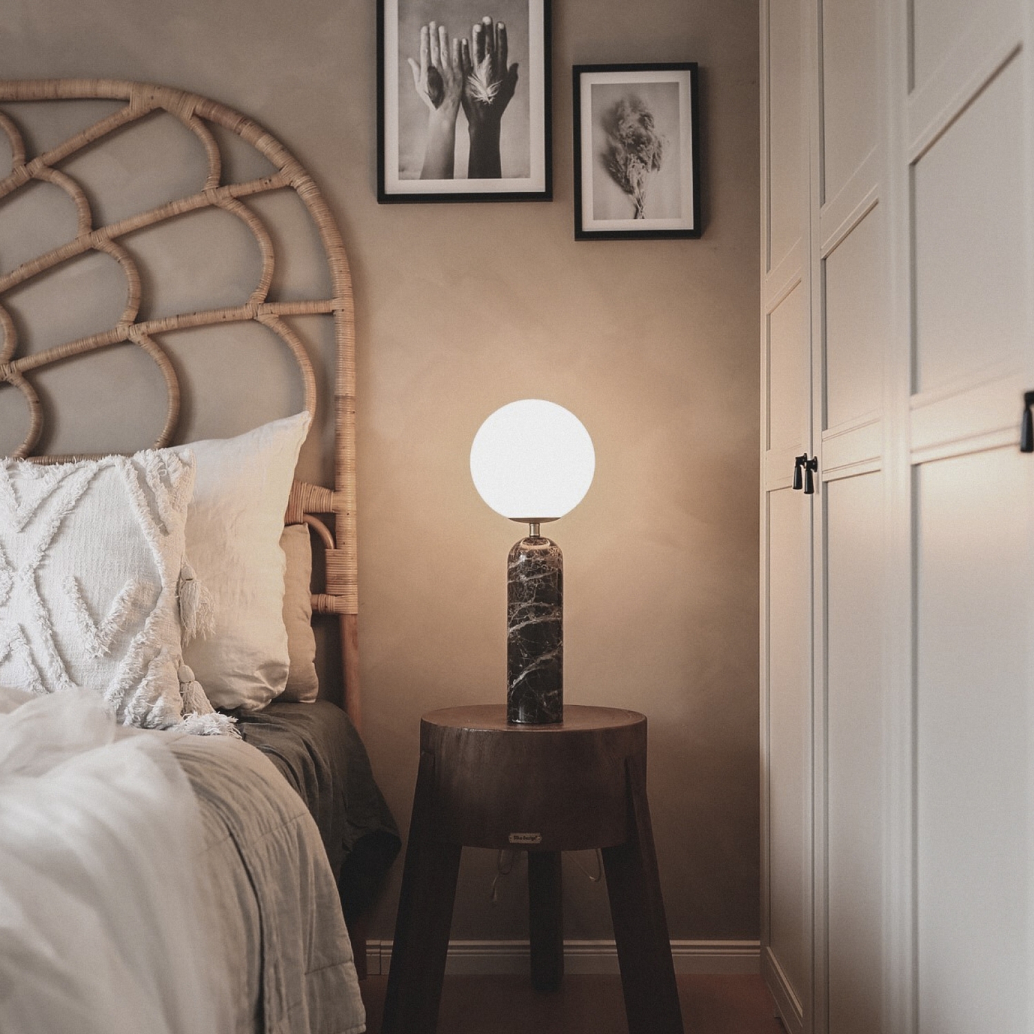 Bordslampa Globen Lighting Torrano