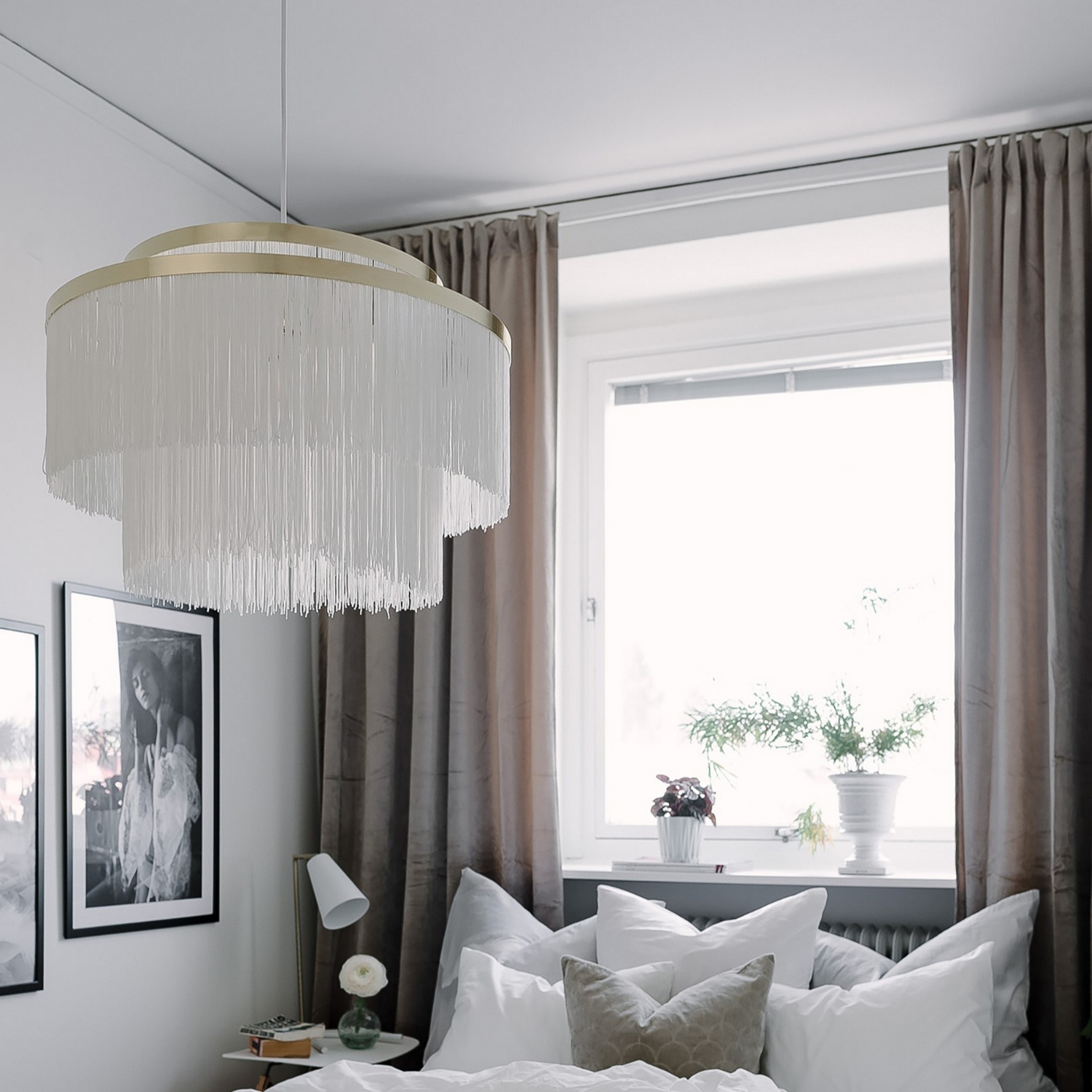 Taklampa Globen Lighting Frans