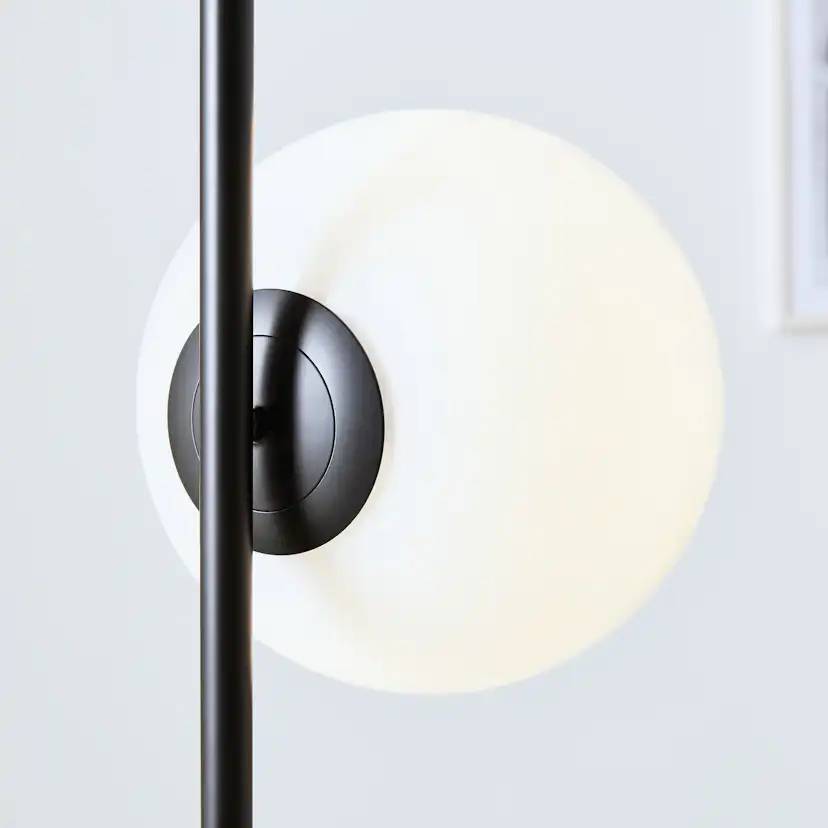 Golvlampa Markslöjd Dione 1L