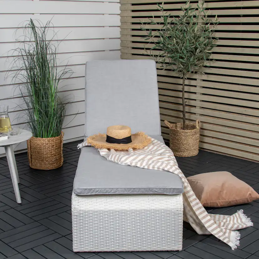 Solsäng Venture Home London Utomhus