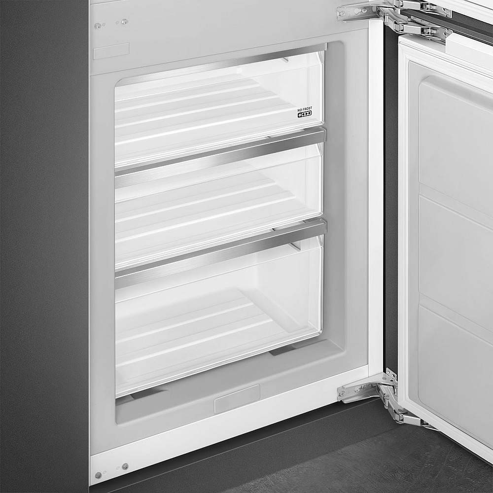 Integrerad kyl över frys SMEG C9174DN2D1