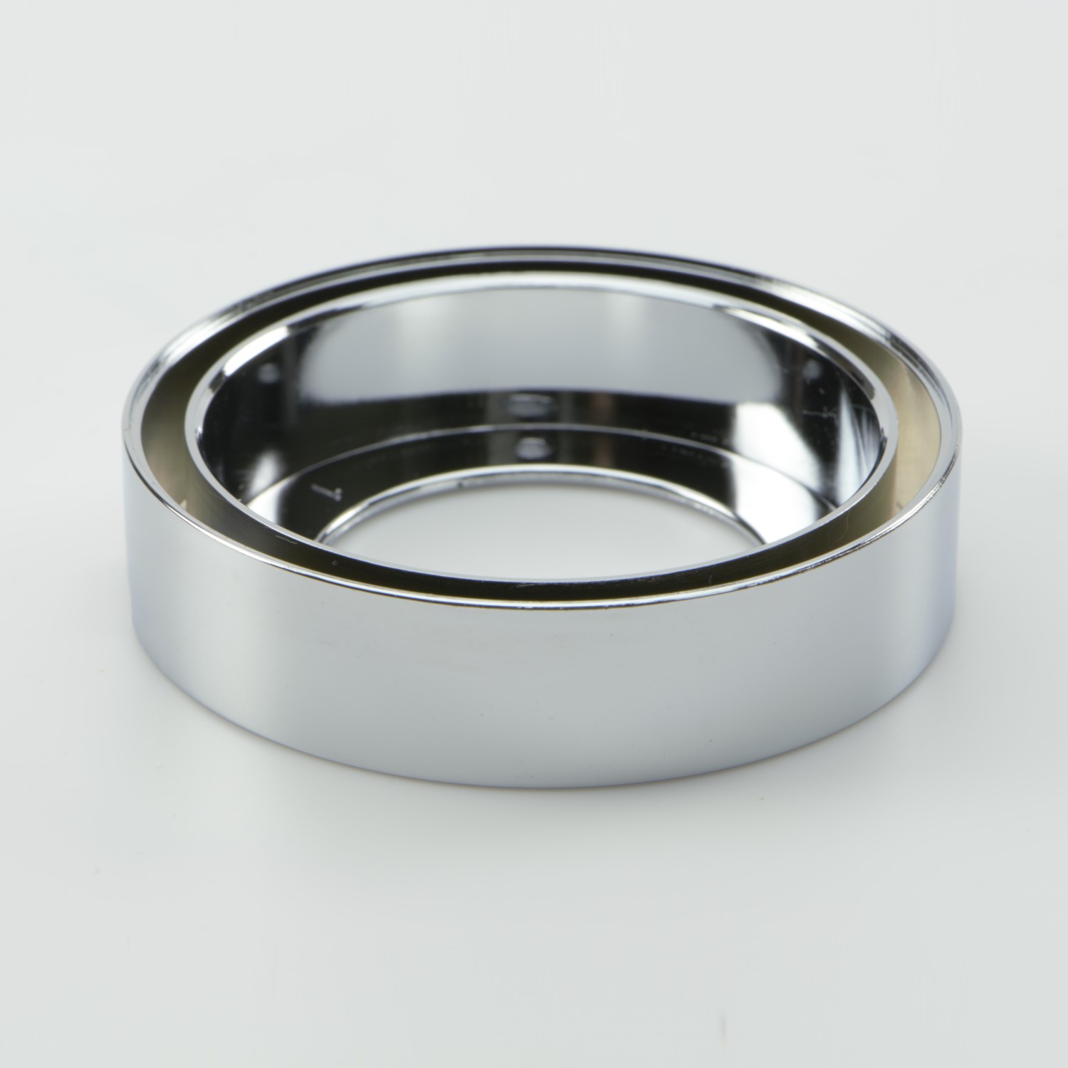 Distansring Beslag Design Atom