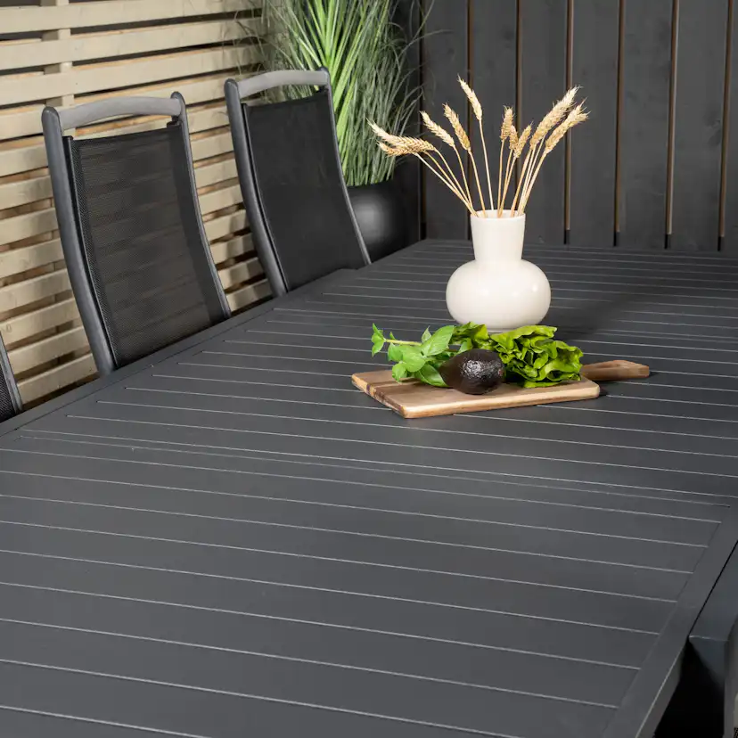 Matgrupp Venture Home Madrid 160/240 med 8 Alenya Stolar