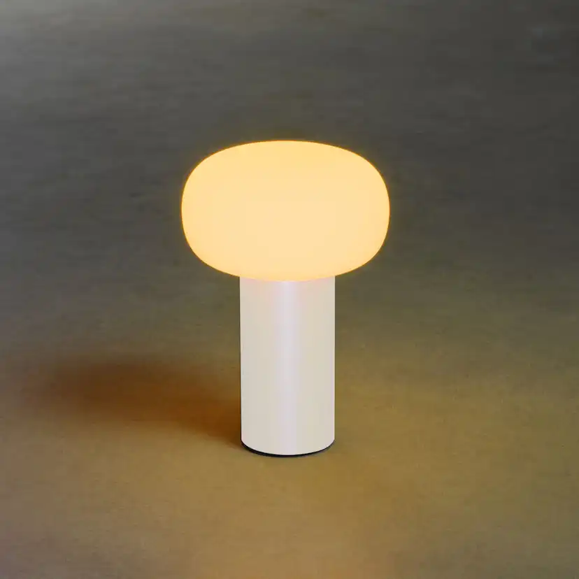 Bordslampa Gnosjö Konstsmide Antibes USB
