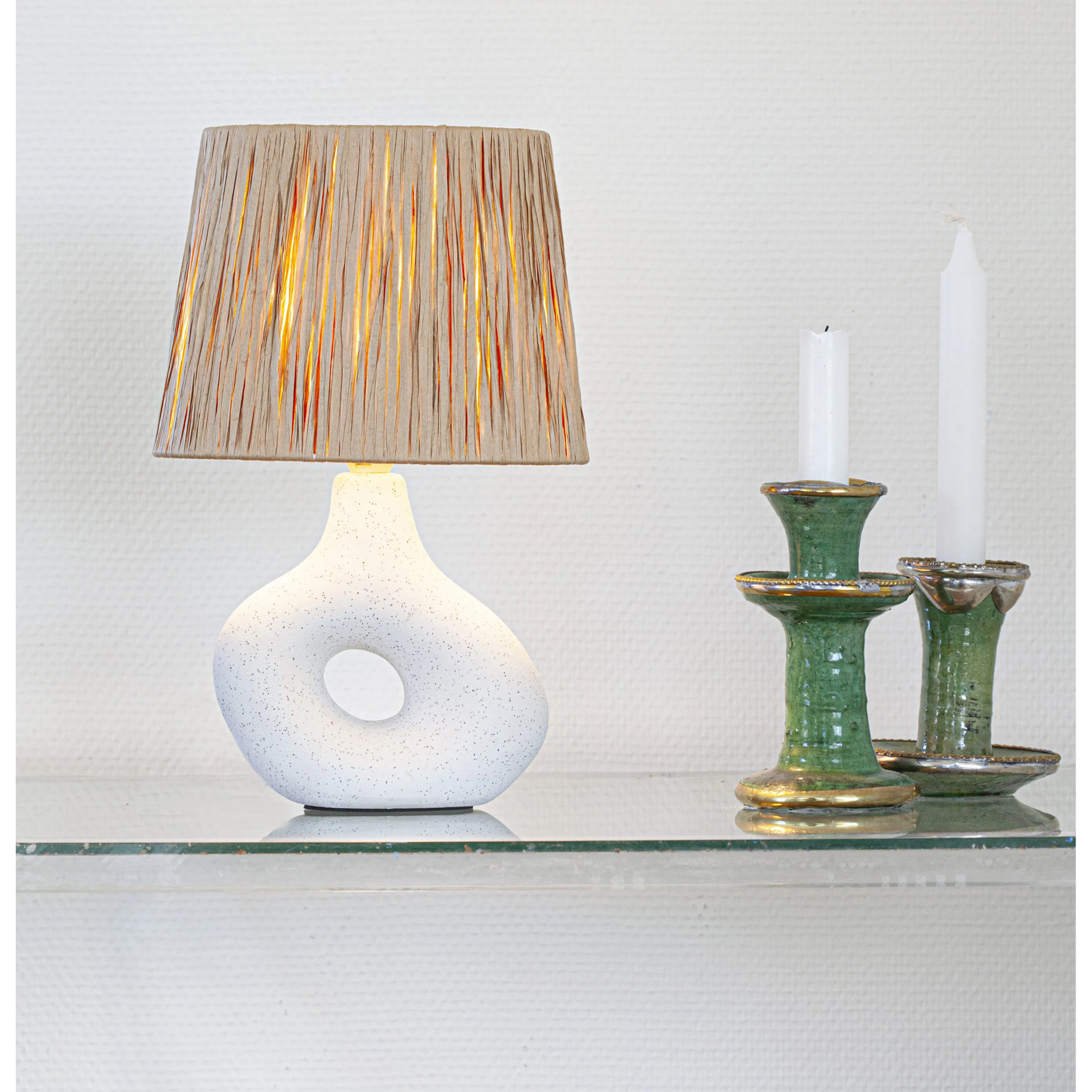 Bordslampa Cottex Luke H30 cm Keramikfot med Naturskärm
