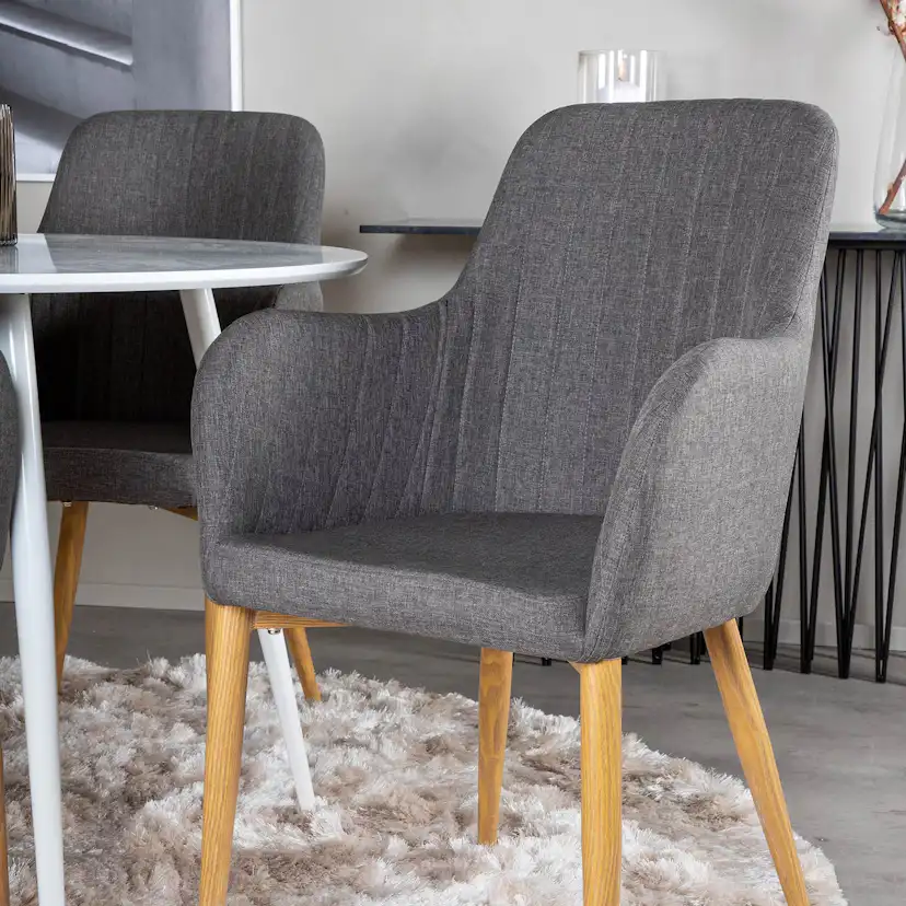 Plaza Round Table - White top /Comfort Chair- Darkgrå/ Oak_4 Vit/Mörkgrå/Ek