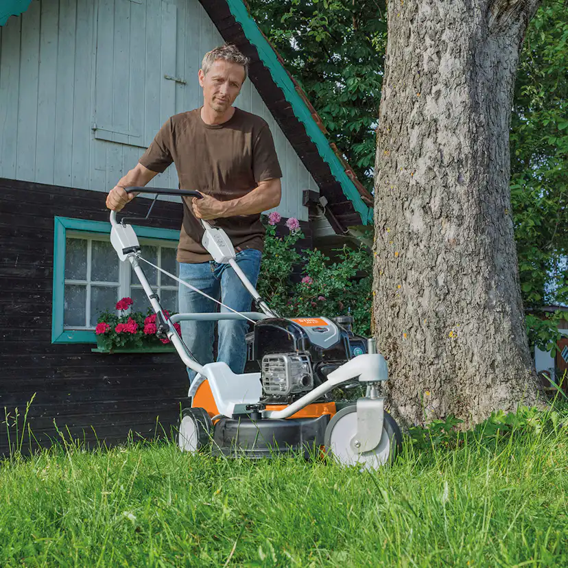 Gräsklippare STIHL RM 3.1 RT